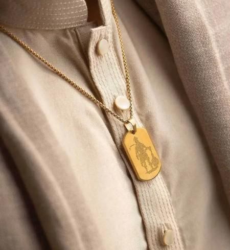 Hanuman Chalisha Pendant with ChainHanuman Chalisa Pendant with Chain β Gold Plated Spiritual Jewelry for Men (Pack of 1)